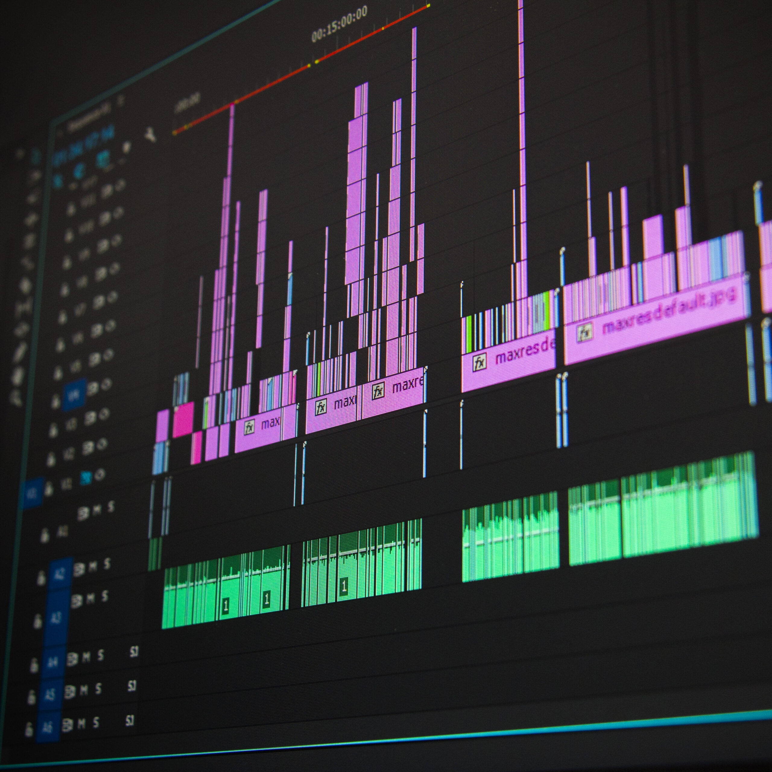 Studio Staats | Videobewerking | Videobewerking goedkoop | Grafisch vormgeven | Content Creatie | Social media beheer